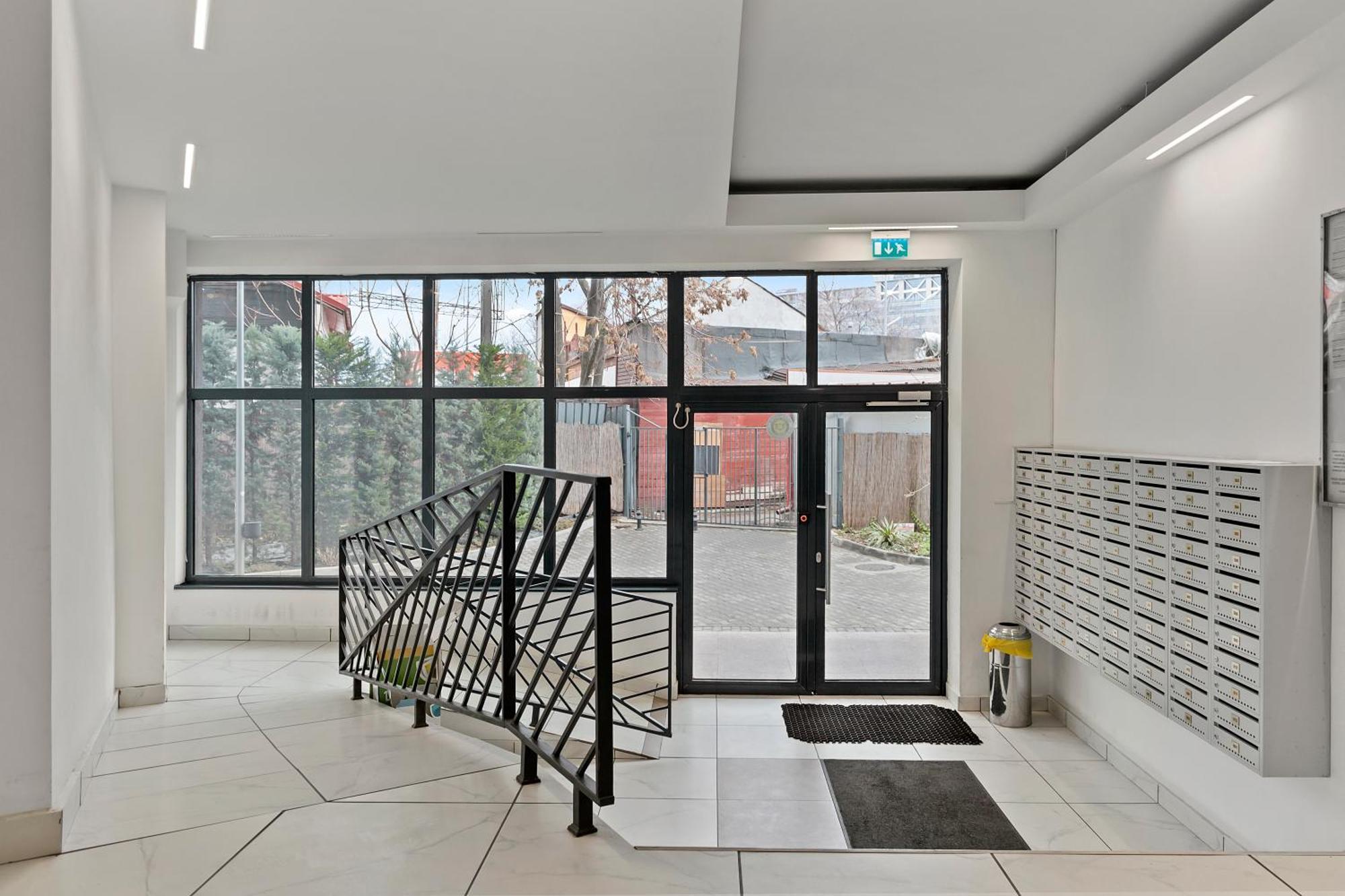 Mido Park Apartment With Private Parking & Self Check-In Bucharest Exterior photo