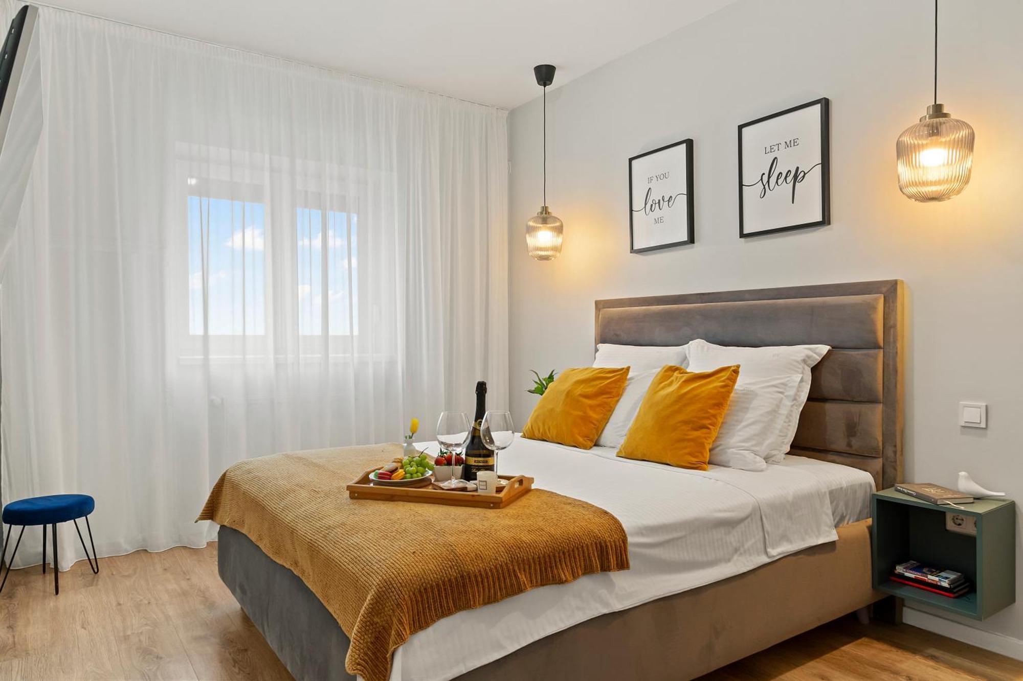 Mido Park Apartment With Private Parking & Self Check-In Bucharest Exterior photo